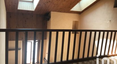 Appartement 3 pièces de 74 m² à Embrun (05200)