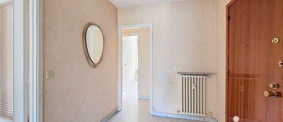 Appartement 3 pièces de 63 m² à Nice (06100)