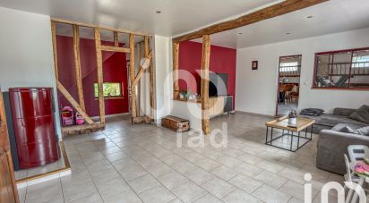 Maison 8 pièces de 270 m² à Beton-Bazoches (77320)