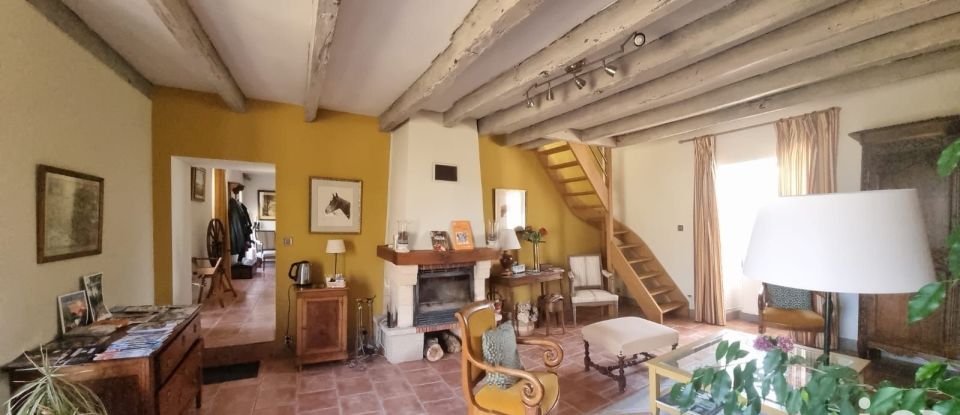 House 11 rooms of 369 m² in Thenay (36800)