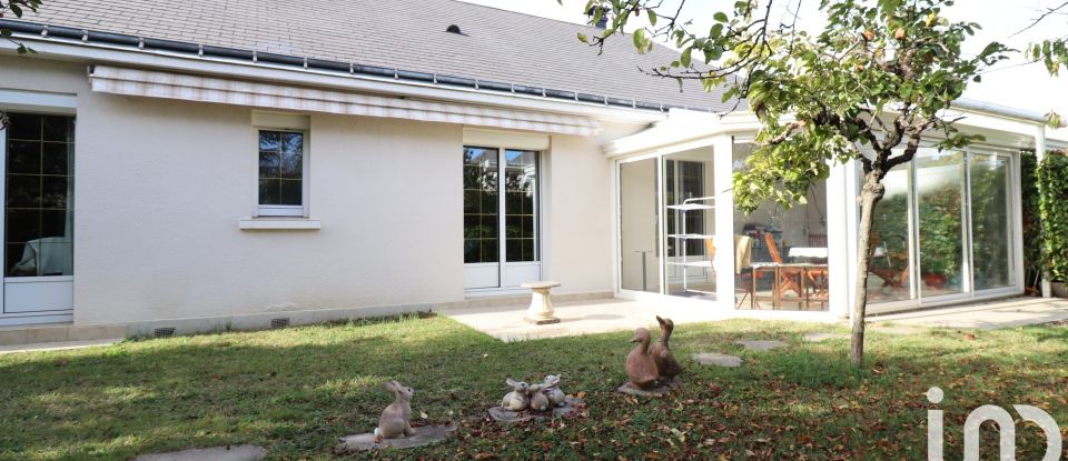 Pavilion 4 rooms of 95 m² in Chambray-lès-Tours (37170)