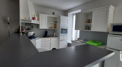 Maison 5 pièces de 140 m² à L'Houmeau (17137)