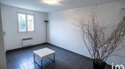 Appartement 2 pièces de 57 m² à Saint-Denis-de-l'Hôtel (45550)