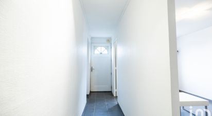 Appartement 2 pièces de 57 m² à Saint-Denis-de-l'Hôtel (45550)