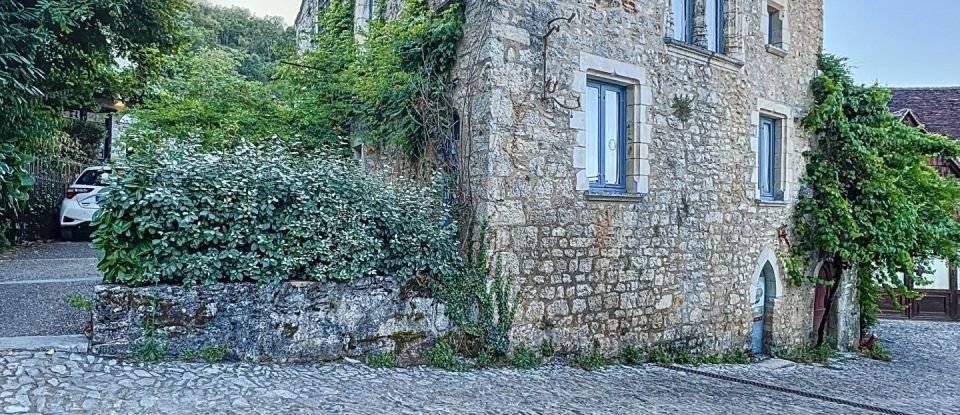 Maison de village 3 pièces de 90 m² à Saint-Cirq-Lapopie (46330)