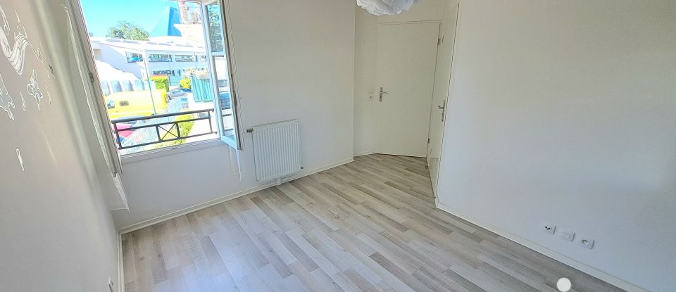 Apartment 2 rooms of 40 m² in Vauréal (95490)