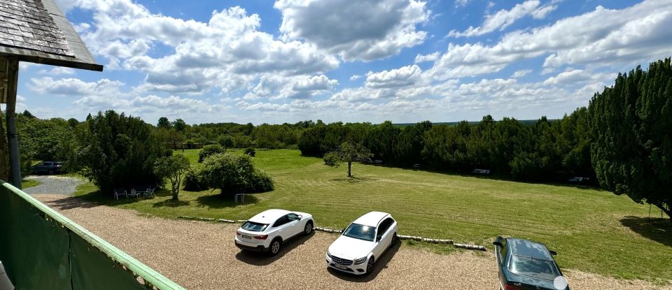 Immeuble de 661 m² à Marzy (58180)