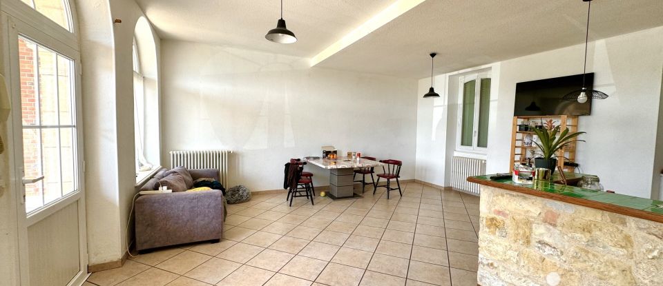 Immeuble de 661 m² à Marzy (58180)