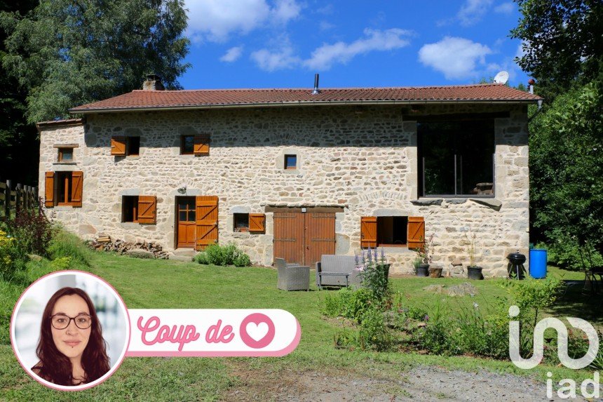 Country house 6 rooms of 152 m² in Saint-Bonnet-le-Bourg (63630)