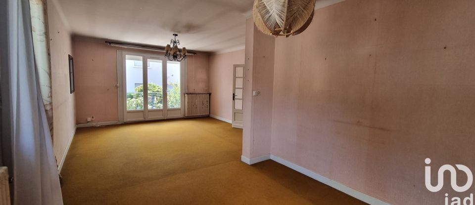 Maison traditionnelle 5 pièces de 117 m² à Tarbes (65000)