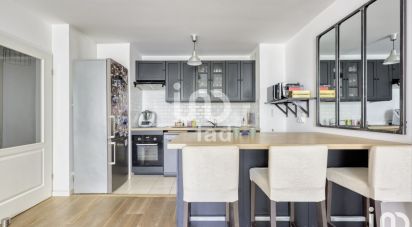 Appartement 3 pièces de 61 m² à Le Plessis-Robinson (92350)