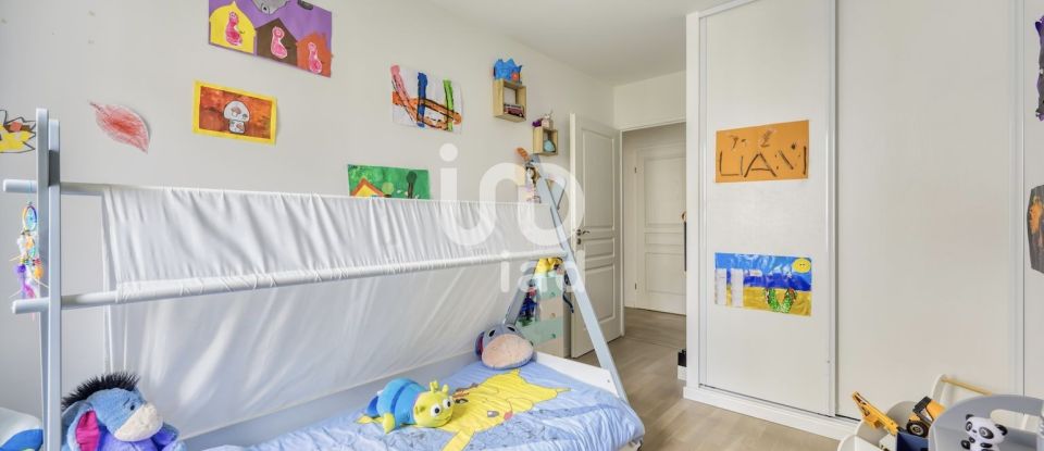 Appartement 3 pièces de 61 m² à Le Plessis-Robinson (92350)