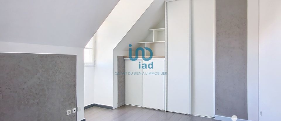 Maison 6 pièces de 113 m² à Marles-en-Brie (77610)