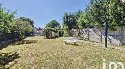 Maison 5 pièces de 135 m² à Pauillac (33250)