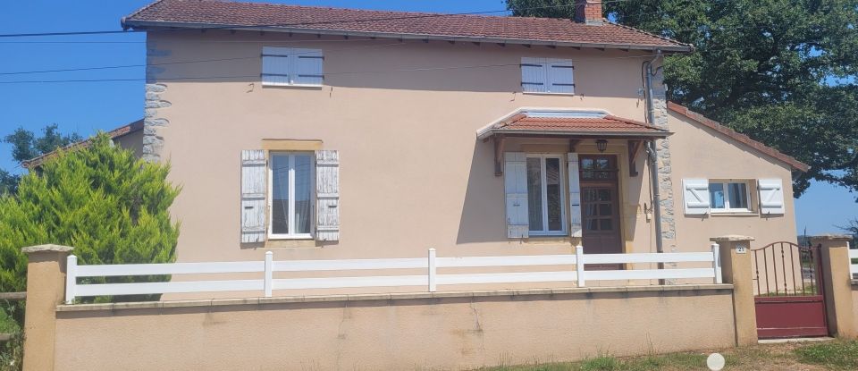 Maison de campagne 6 pièces de 144 m² à Volesvres (71600)