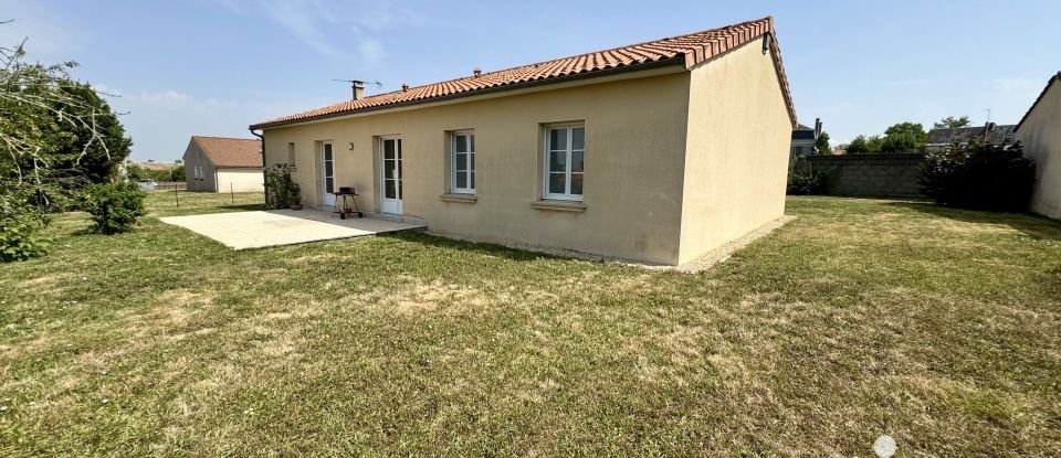 House 4 rooms of 93 m² in La Peyratte (79200)