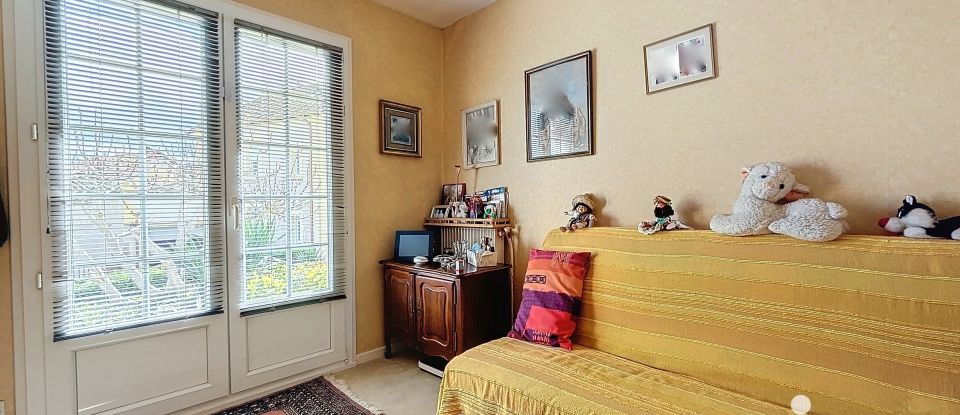 Maison 5 pièces de 95 m² à Clouange (57185)