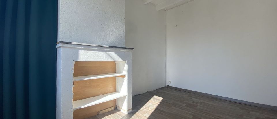 Maison 4 pièces de 83 m² à Saint-Seurin-de-Prats (24230)