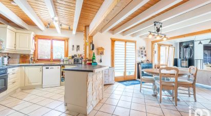 Maison 4 pièces de 104 m² à Saxel (74420)