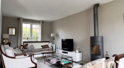 Traditional house 8 rooms of 170 m² in Verneuil-sur-Seine (78480)