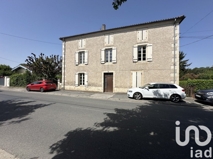 Maison 5 pièces de 131 m² à Sainte-Livrade-sur-Lot (47110)