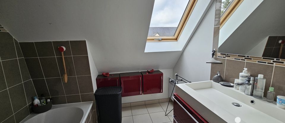 Maison 6 pièces de 99 m² à Bourg-des-Comptes (35890)