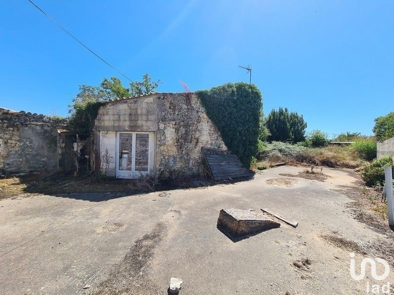 Maison 3 pièces de 53 m² à La Gripperie-Saint-Symphorien (17620)