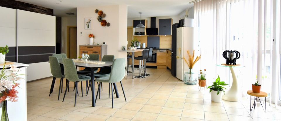 Appartement 3 pièces de 103 m² à Rosbruck (57800)