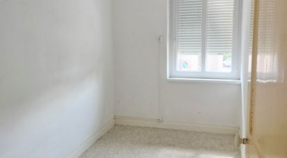 Maison 3 pièces de 93 m² à Quiévrechain (59920)