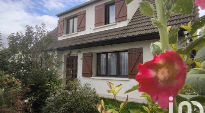 Traditional house 8 rooms of 165 m² in Cires-lès-Mello (60660)