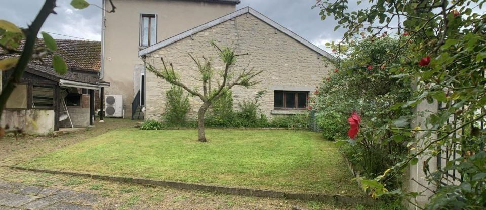 Maison 6 pièces de 136 m² à Roucy (02160)