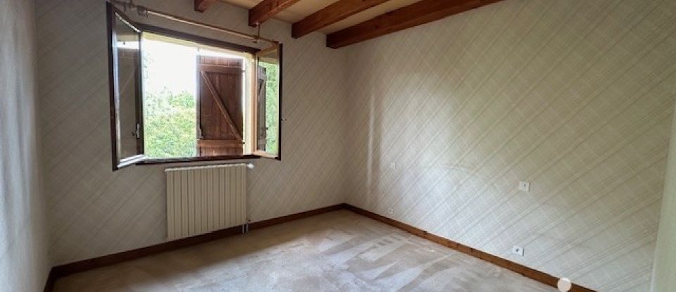 Maison 7 pièces de 285 m² à Biars-sur-Cère (46130)