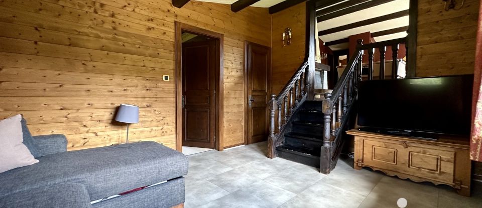 Lodge 8 rooms of 225 m² in Ban-sur-Meurthe-Clefcy (88230)