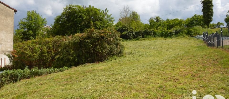 Maison de campagne 4 pièces de 125 m² à Bourbonne-les-Bains (52400)