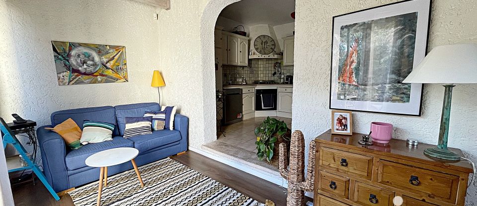 Traditional house 5 rooms of 143 m² in Clermont-l'Hérault (34800)