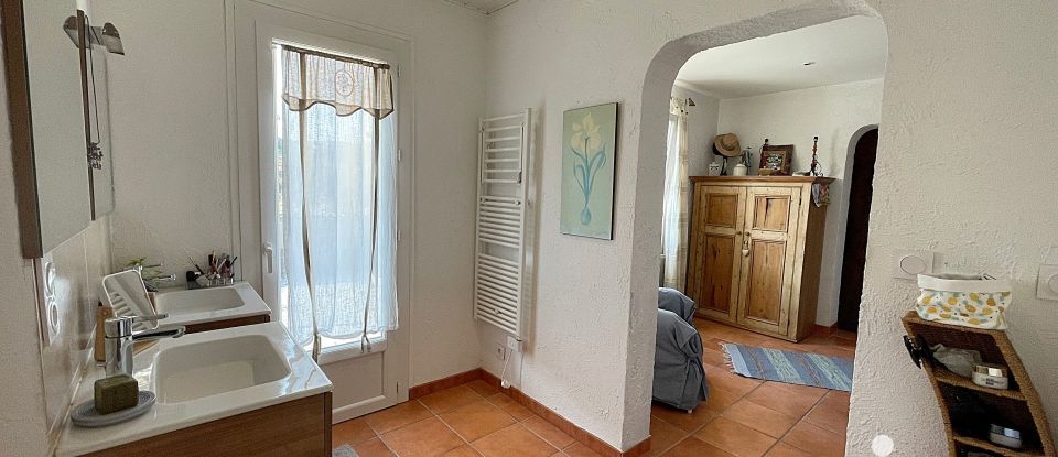 Traditional house 5 rooms of 143 m² in Clermont-l'Hérault (34800)