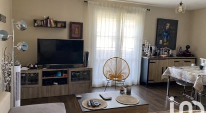 Apartment 3 rooms of 59 m² in Combs-la-Ville (77380)