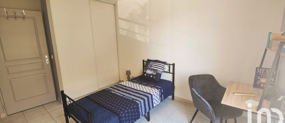 Appartement 3 pièces de 62 m² à Marseille (13009)