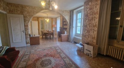 House 8 rooms of 156 m² in Laignes (21330)