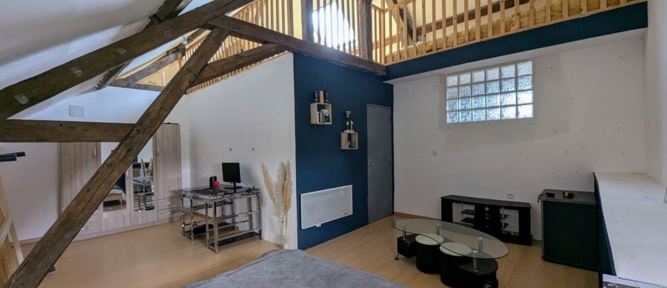 Maison 5 pièces de 200 m² à Rocquigny (02260)