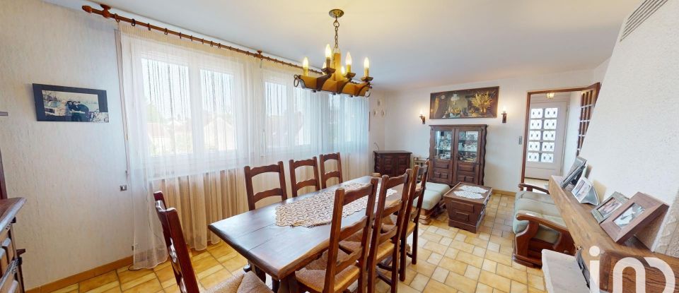 Traditional house 4 rooms of 63 m² in Vaux-le-Pénil (77000)