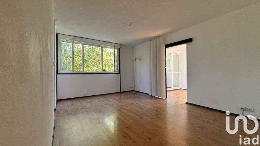 Apartment 3 rooms of 64 m² in Lormont (33310)