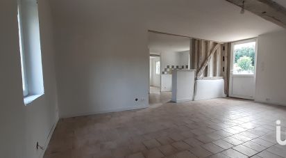 Maison traditionnelle 4 pièces de 52 m² à Le Renouard (61120)