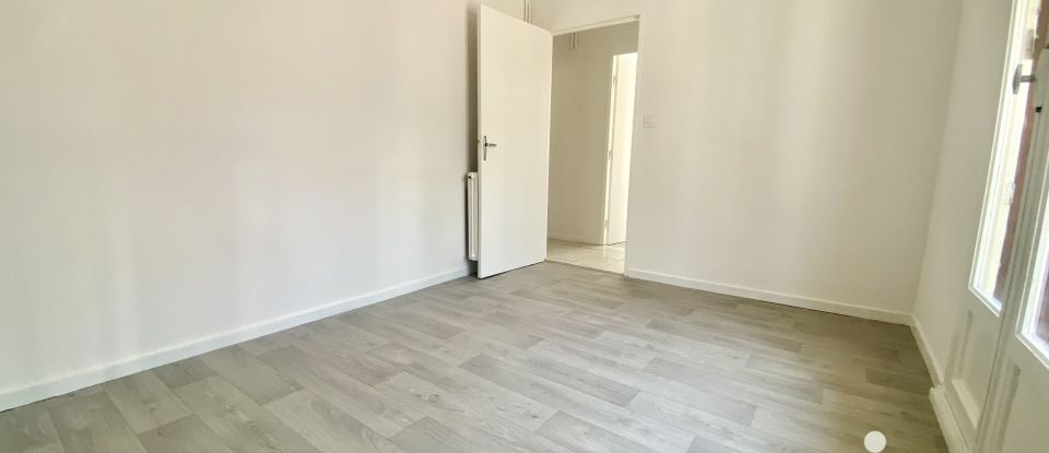 Appartement 4 pièces de 69 m² à Perpignan (66100)