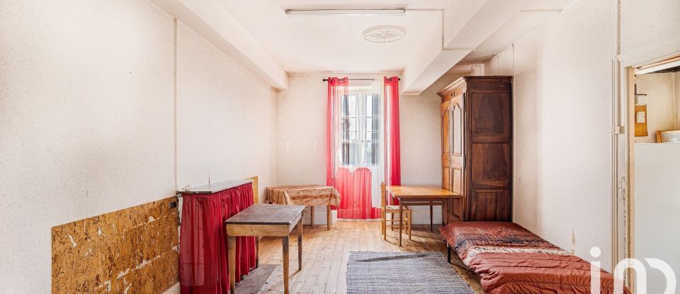 Mas 7 rooms of 150 m² in Saint-Antoine-l'Abbaye (38160)