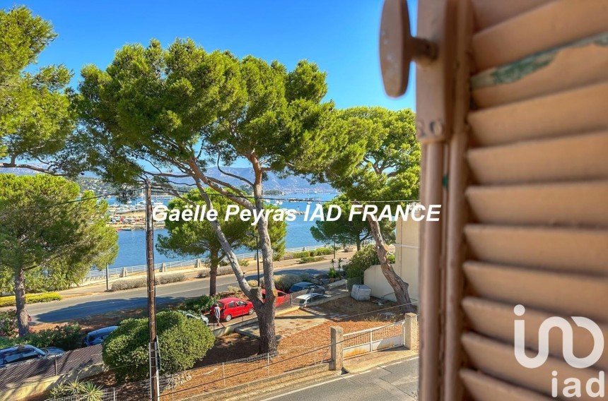 House 6 rooms of 140 m² in La Seyne-sur-Mer (83500)