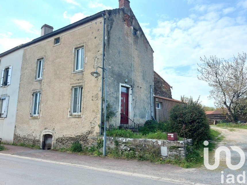 Maison de ville 5 pièces de 126 m² à Mouchamps (85640)