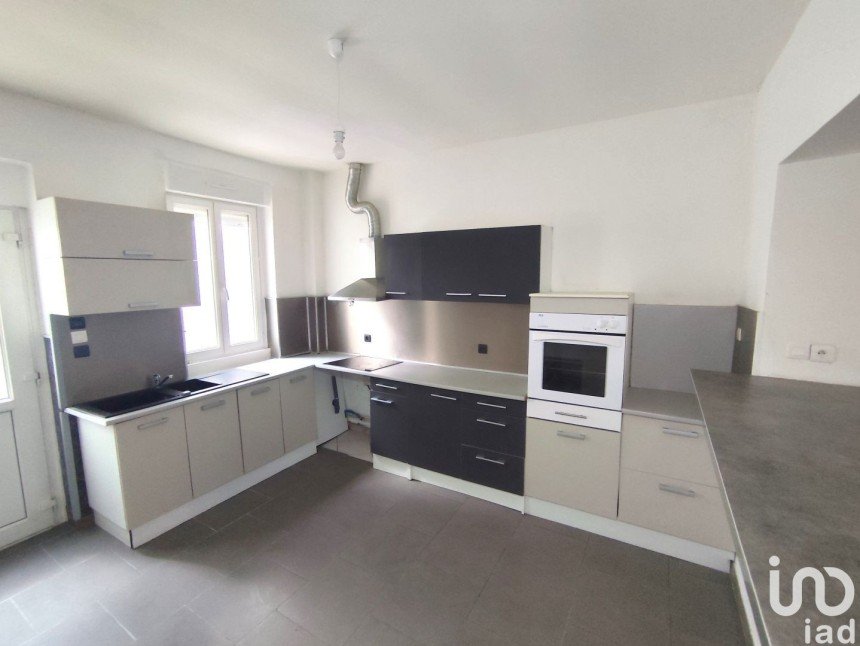 Maison de ville 4 pièces de 89 m² à Hirson (02500)