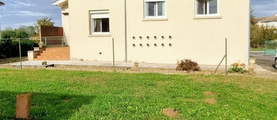 Maison traditionnelle 5 pièces de 100 m² à Estillac (47310)