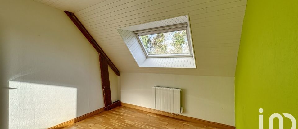 Maison de campagne 6 pièces de 135 m² à Loudéac (22600)